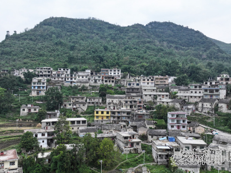 “留住乡愁·传统村落安顺行”系列报道之十八 | 黄果树镇油寨村山岔组：布依古韵悠扬